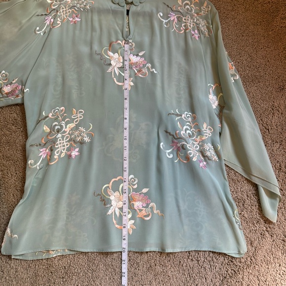 VINTAGE Oscar de la Renta silk top - Picture 10 of 13